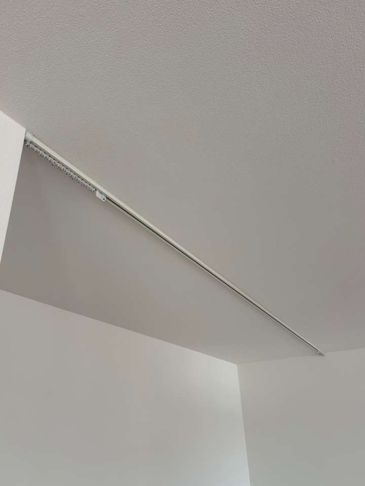 カーテンレールもお任せあれ‼